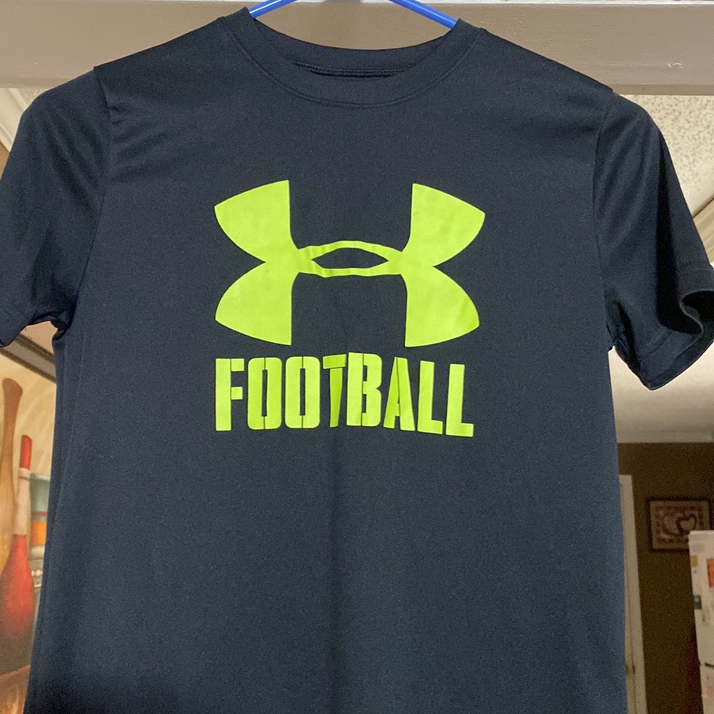 Under armour youth medium